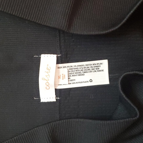 Colsie Shorts - Picture 3 of 3